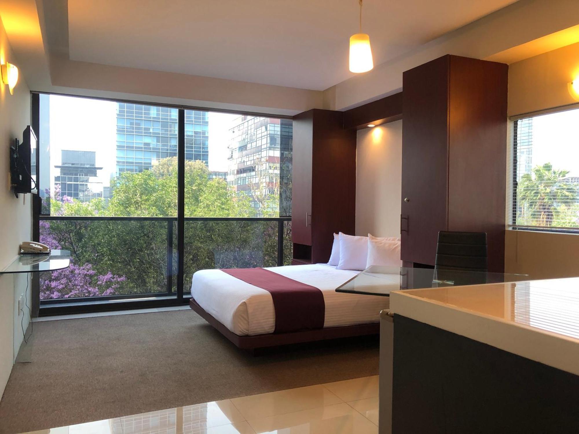 Suites Capri Reforma Angel 380 Ciudad de México Exteriér fotografie