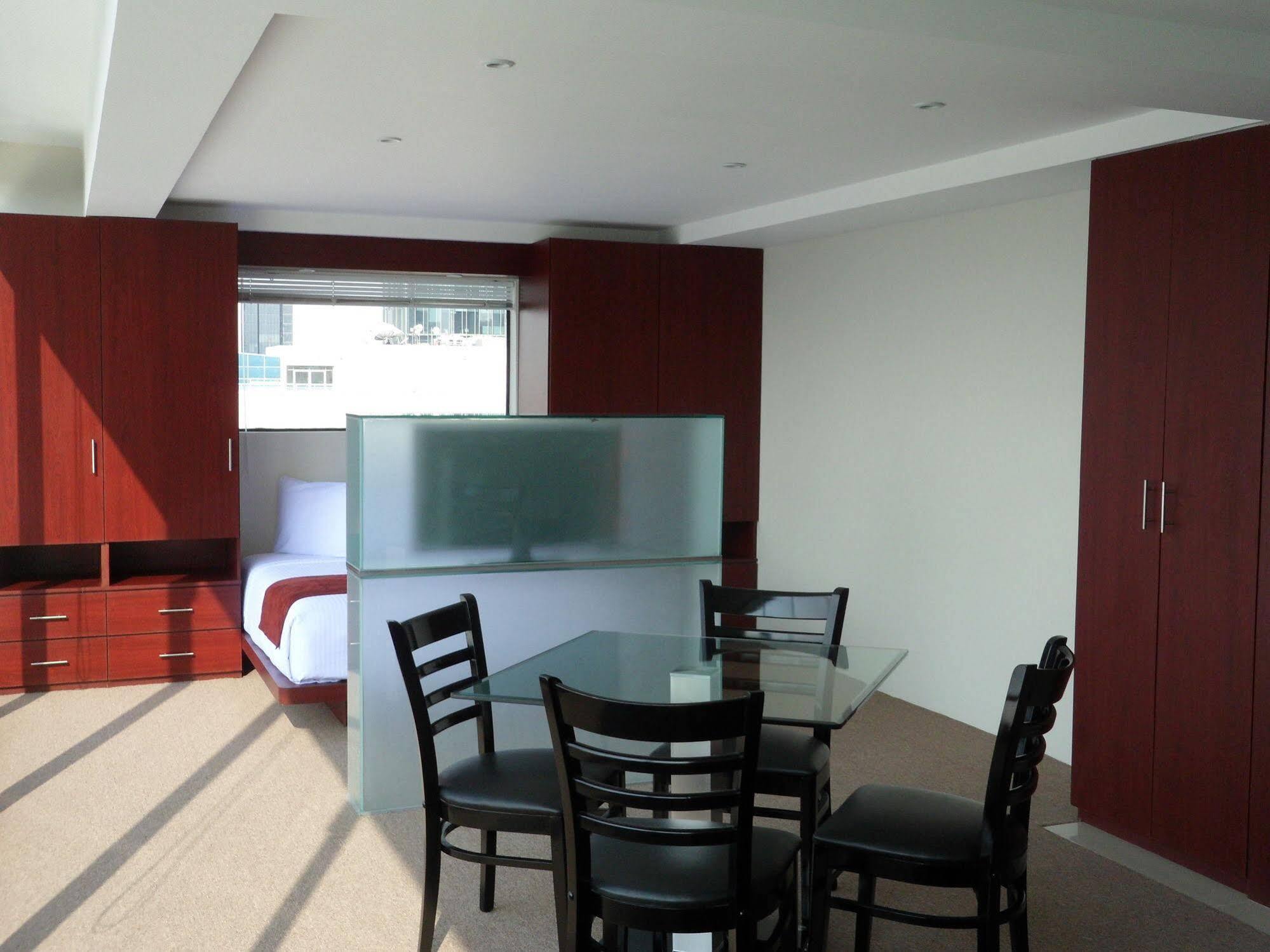 Suites Capri Reforma Angel 380 Ciudad de México Exteriér fotografie