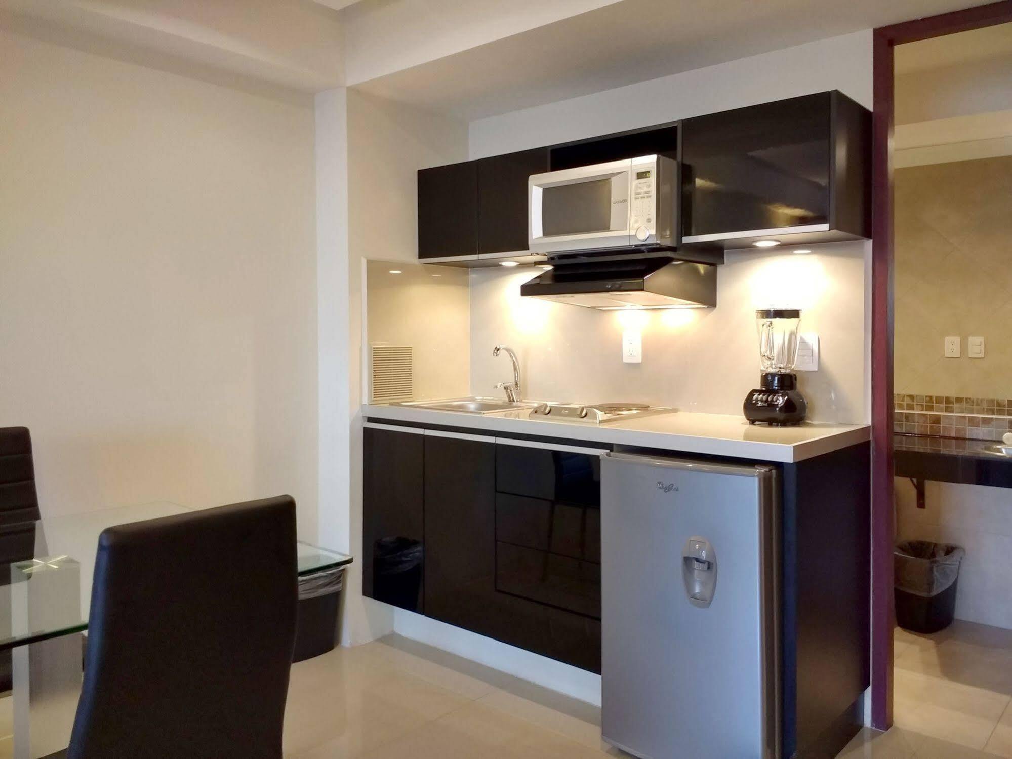 Suites Capri Reforma Angel 380 Ciudad de México Exteriér fotografie